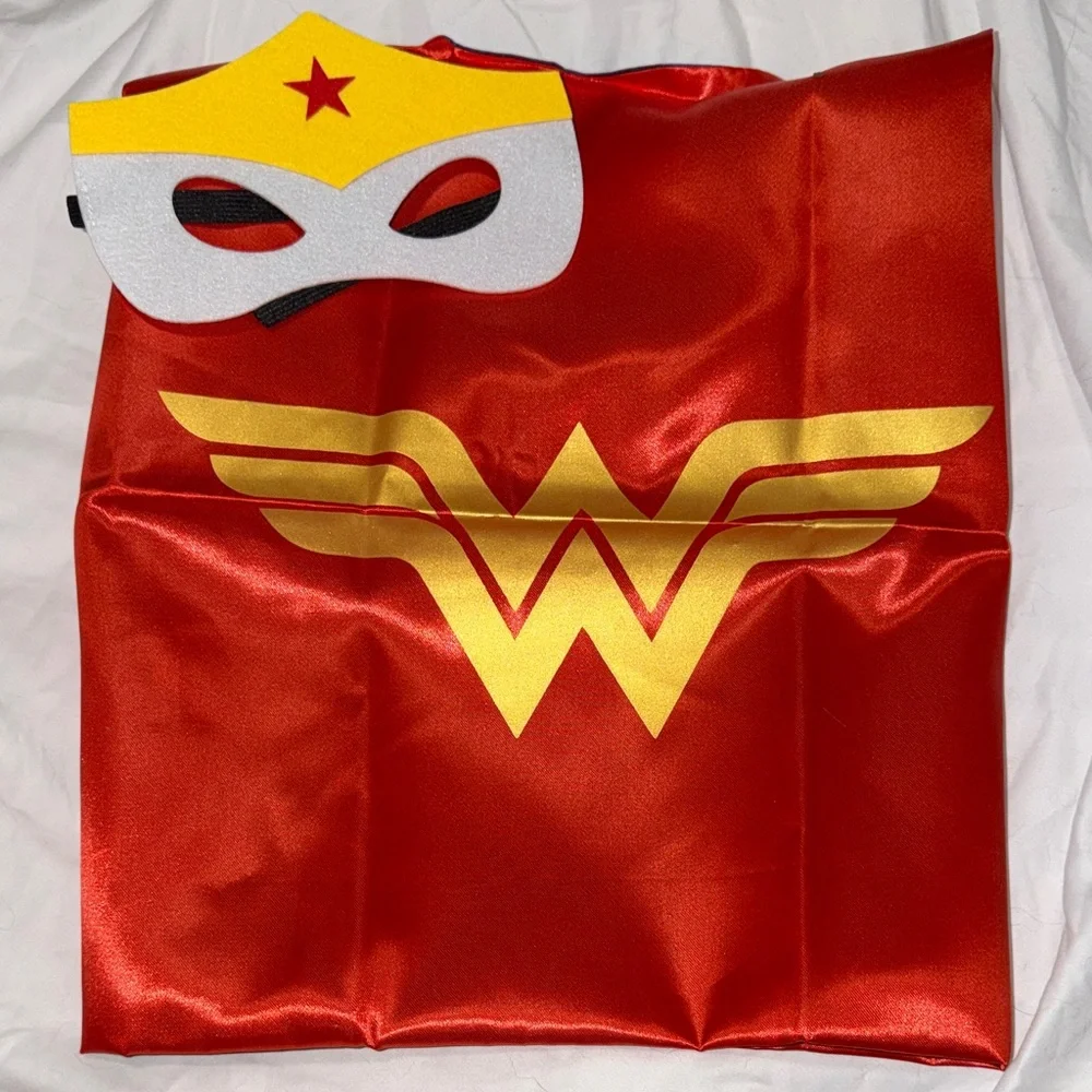 Wonder Woman Superhero Red and Gold Kids Costume Set NWOT